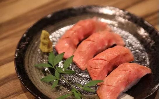 大阪黑门市场,大阪黑门市场美食攻略