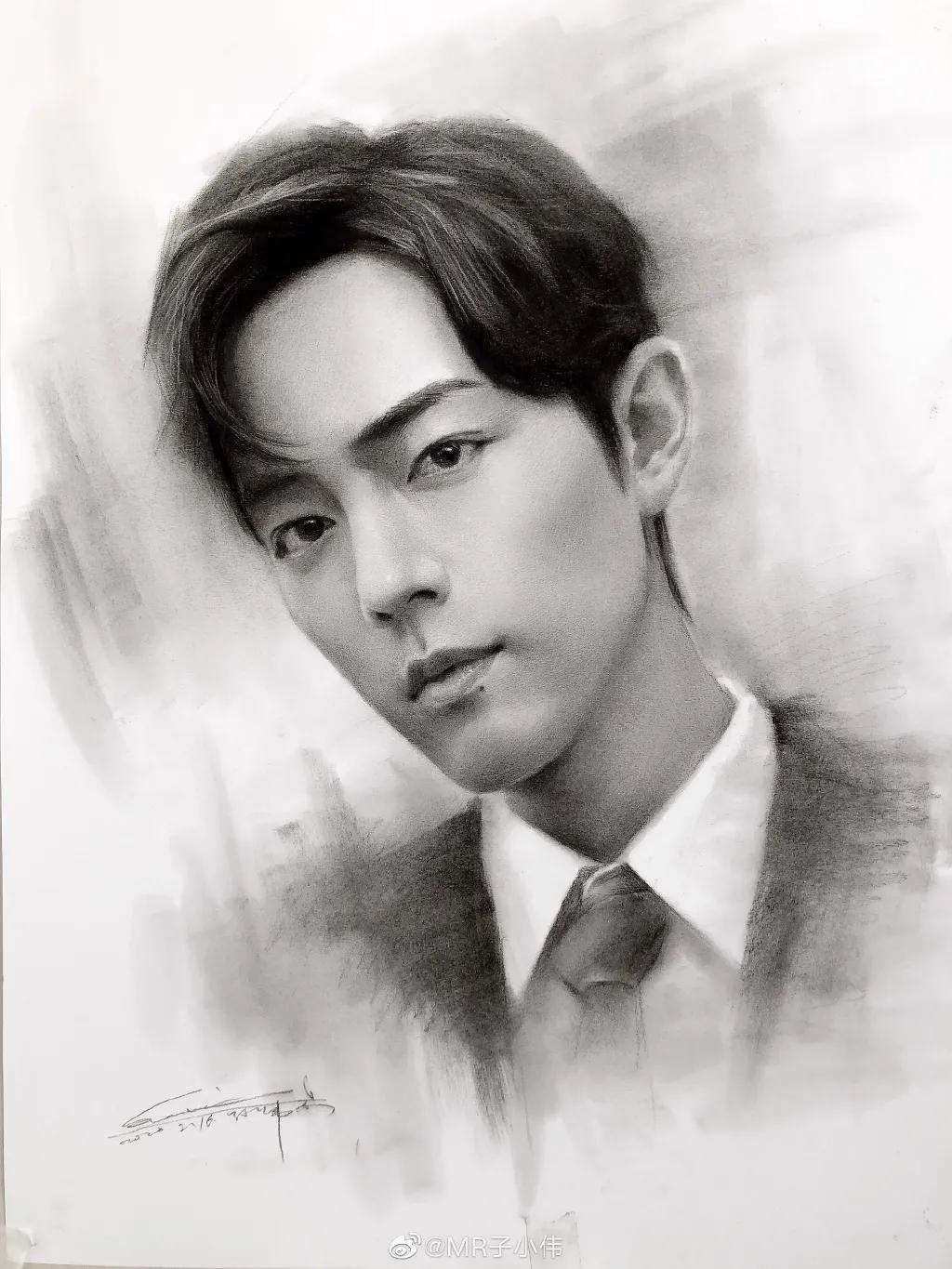 厉害了！他用一支铅笔把明星画了多个，如肖战、蔡徐坤、迪丽热巴