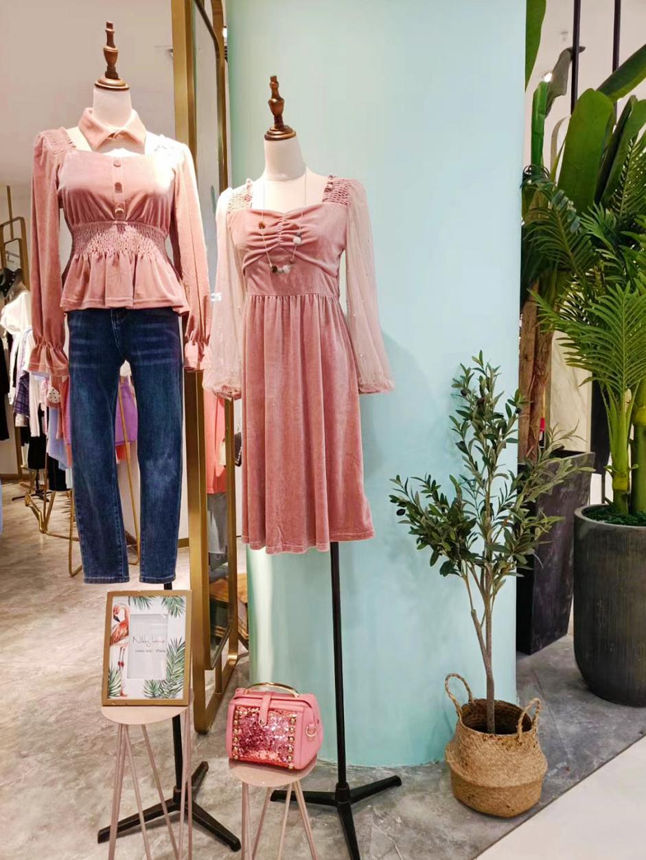 品牌服装加盟店排行榜爱依服,女装爱依服加盟连锁店