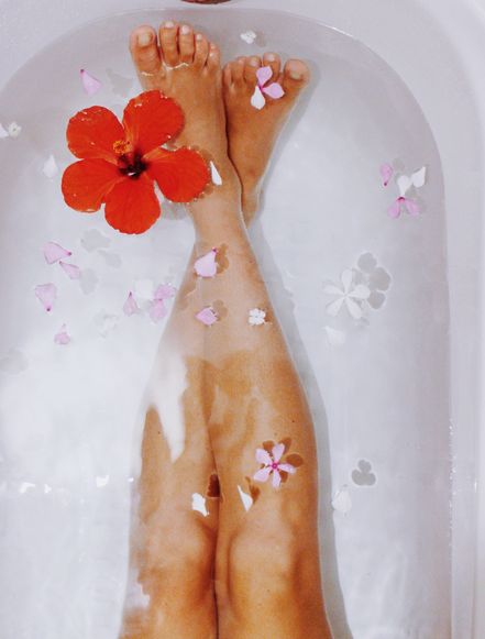 一周快速瘦小腿做法,一招按摩瘦小腿