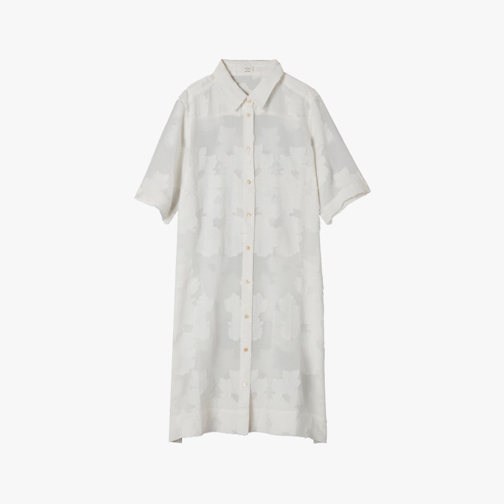 最新款气质连衣裙早秋设计感,不挑年龄不挑身材的文艺风连衣裙