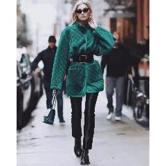 比羽绒服暖和轻薄,比羽绒服还暖和的棉服