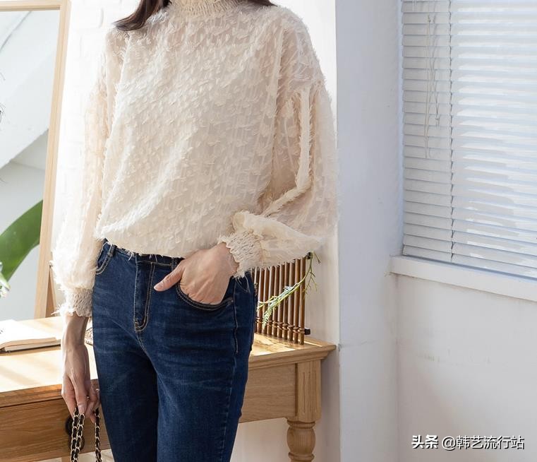 韩版穿搭女装高级感春,女装毛衣新款韩风搭配