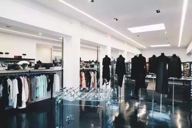 洛杉矶逛街 (洛杉矶购物攻略视频大全)