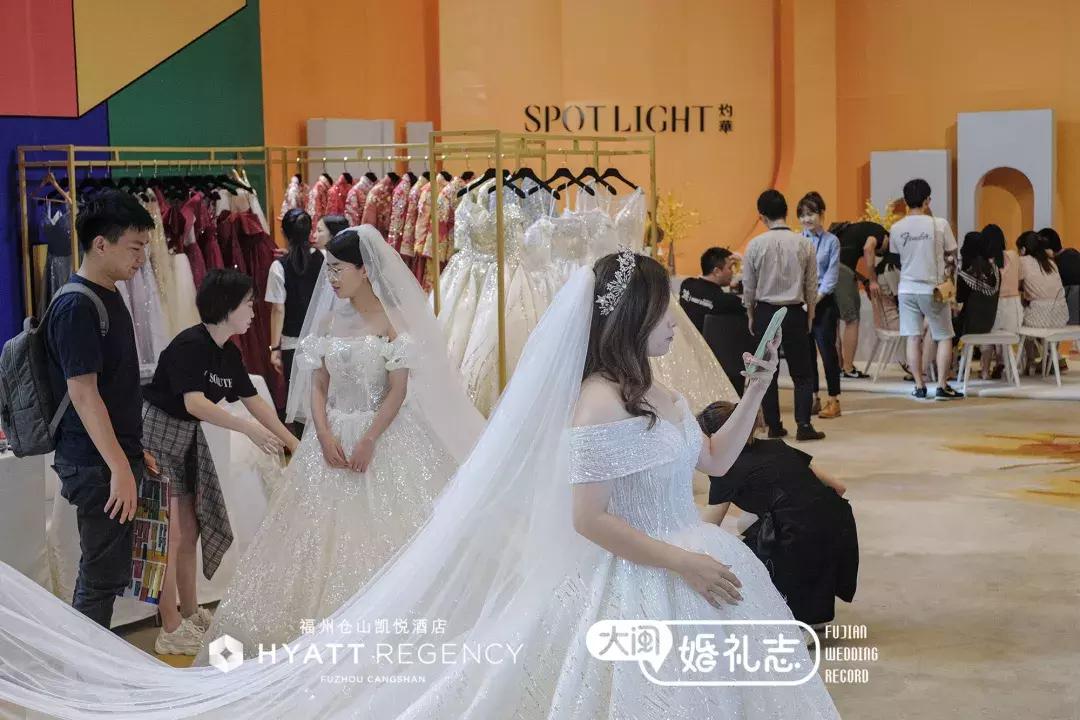 从万元婚纱照到10万婚宴,为什么全福州备婚的人都来参加喜事会