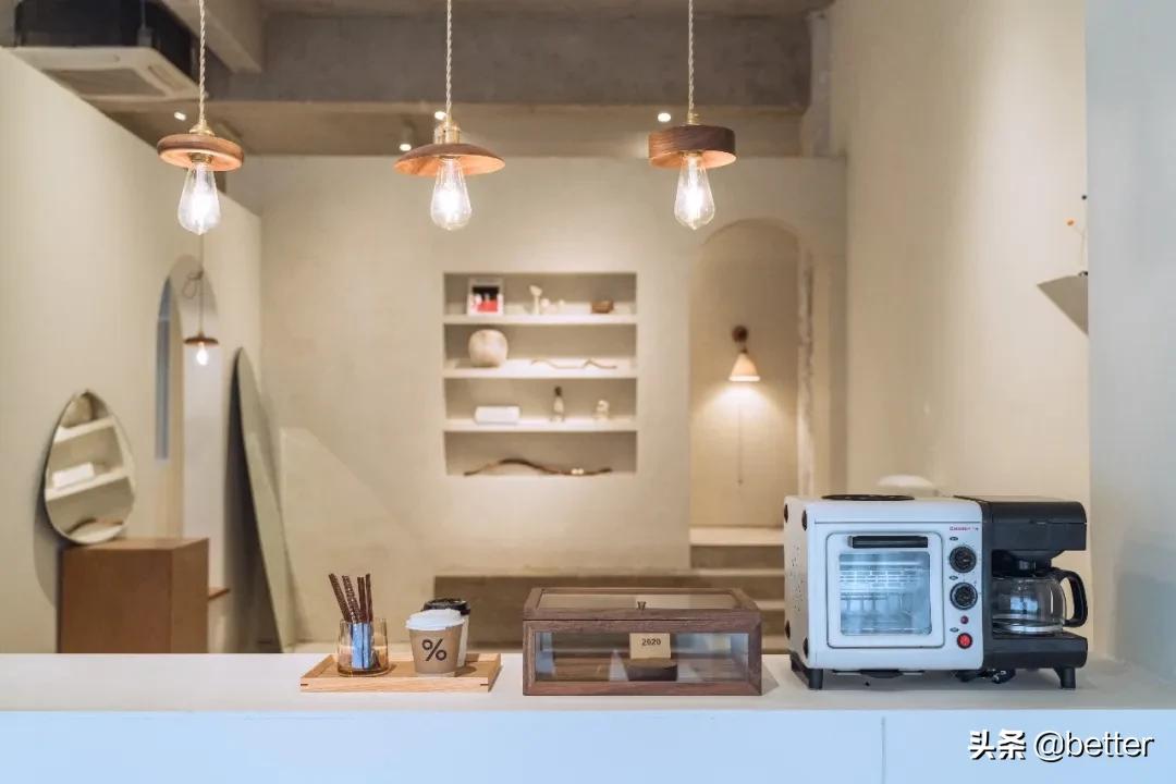 为了发条九宫格朋友圈，我花了330块钱还差点逼疯一个摄影师