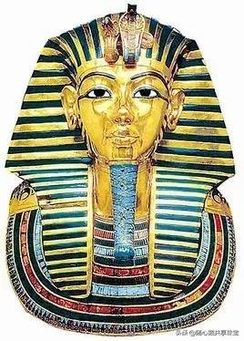 蓝色瑰宝青金石,青金石自然界的蓝色