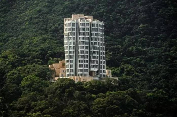 香港的楼房,香港的私人住宅阳台不封危险吗