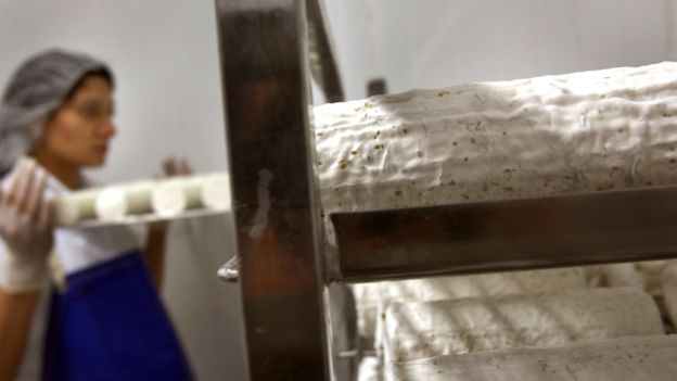 英国首相竟吃发霉果酱发霉的食物还能吃？