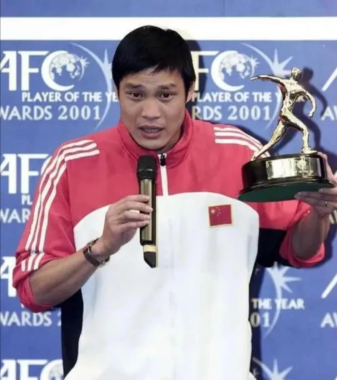 亚洲足球先生又上热搜了：我要越活越野