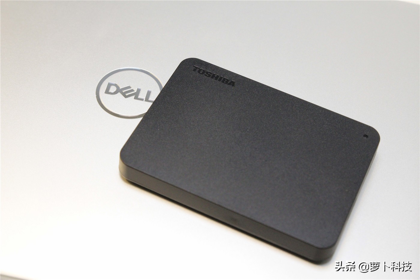 东芝移动硬盘a3和slim哪个好,东芝a3移动硬盘为啥那么便宜