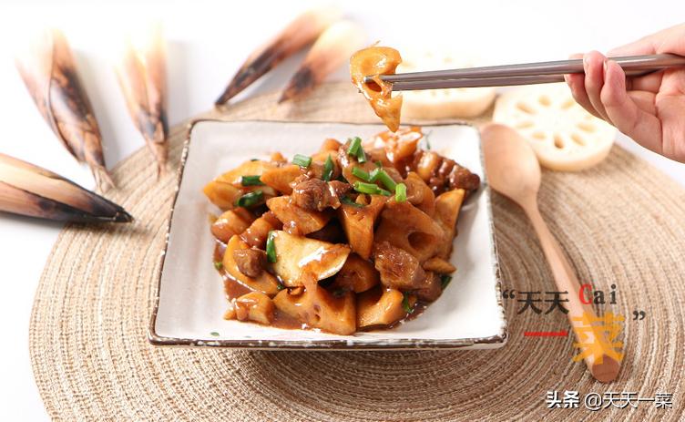 竹笋干烧肉的正确方法,干竹笋炒肉片笋的正确焯水方法