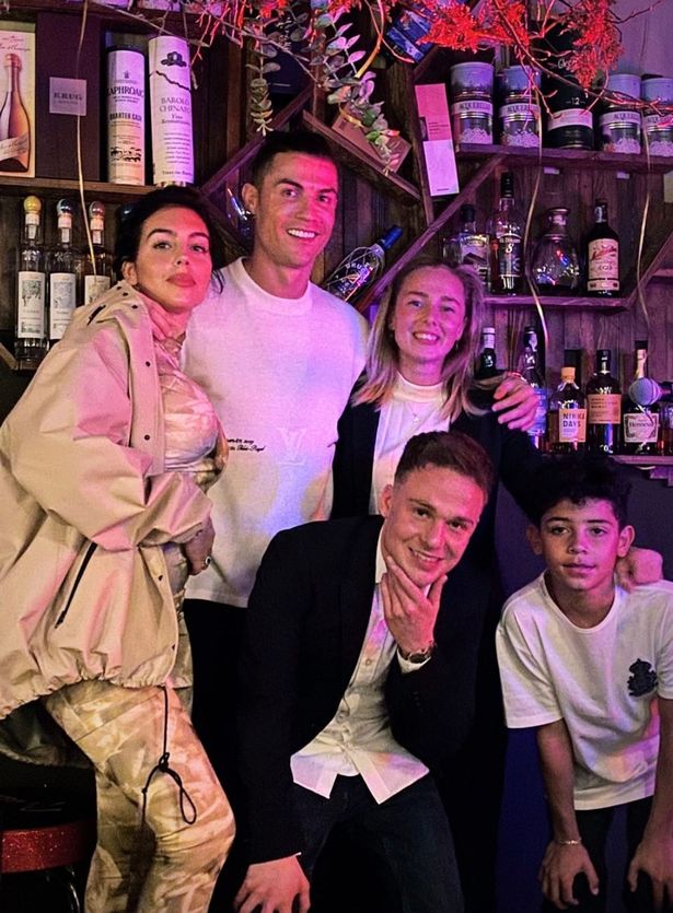 95后女朋友的礼物,95后的女朋友过生日送啥