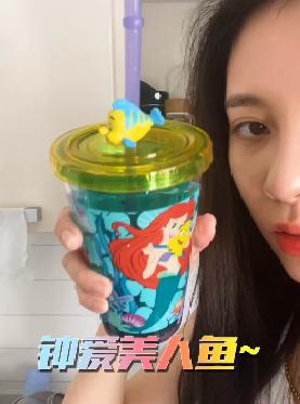 宋妍霏的潮流穿搭,宋妍霏一个被演技耽误的时尚博主