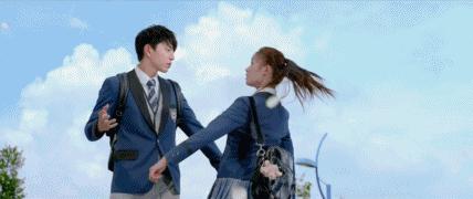 干唇救星唇膏,哪一款唇膏适合干裂脱皮的唇