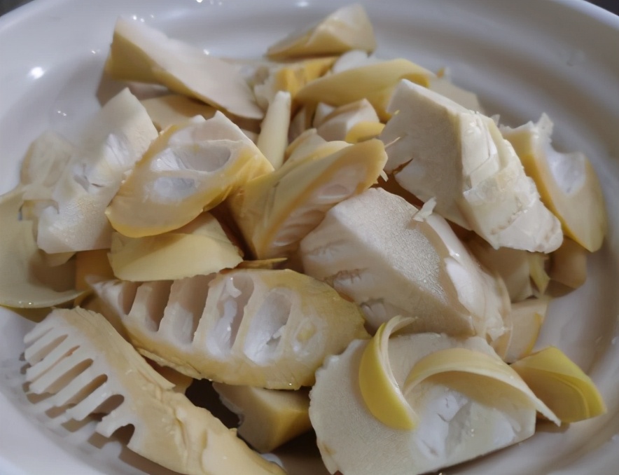 晒春笋晒多长时间,晒竹笋干要不要焯水