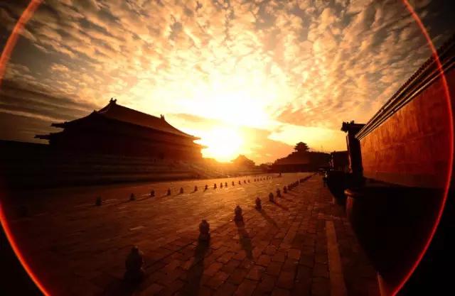 世界著名宫殿是哪几个,世界十大宫殿建筑排名