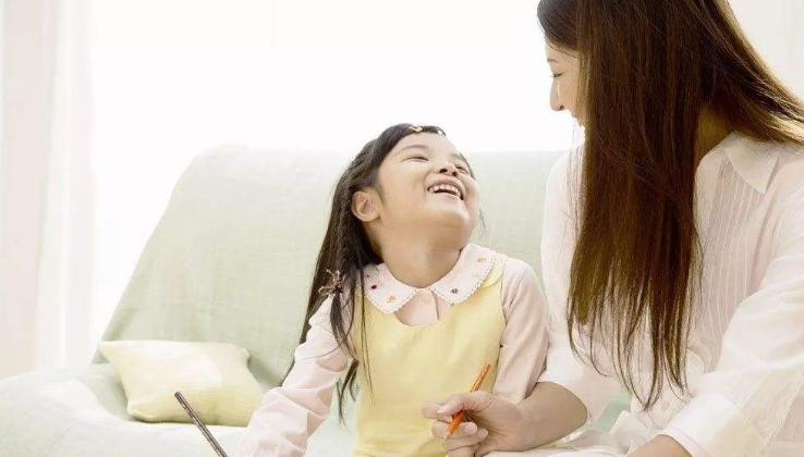 当孩子出现偷东西的行为怎么处理,孩子开始偷东西了家长该怎么做