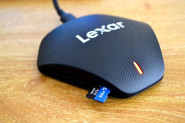 雷克沙usb3.1三合一读卡器,闪迪读卡器和雷克沙读卡器