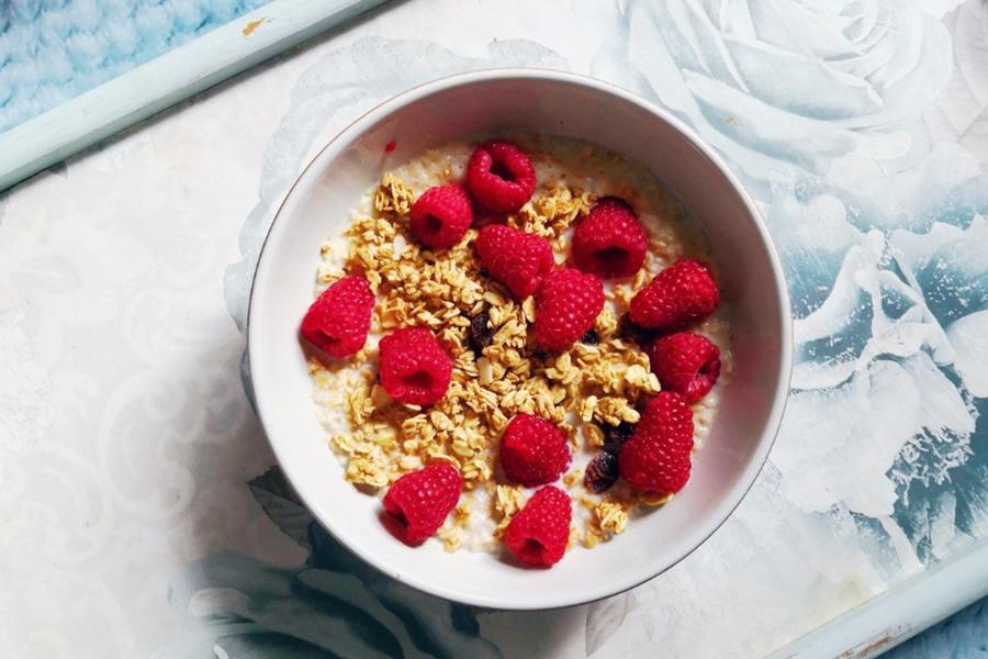 健身推荐燕麦片早餐吃法,燕麦片怎么做好吃又减肥餐