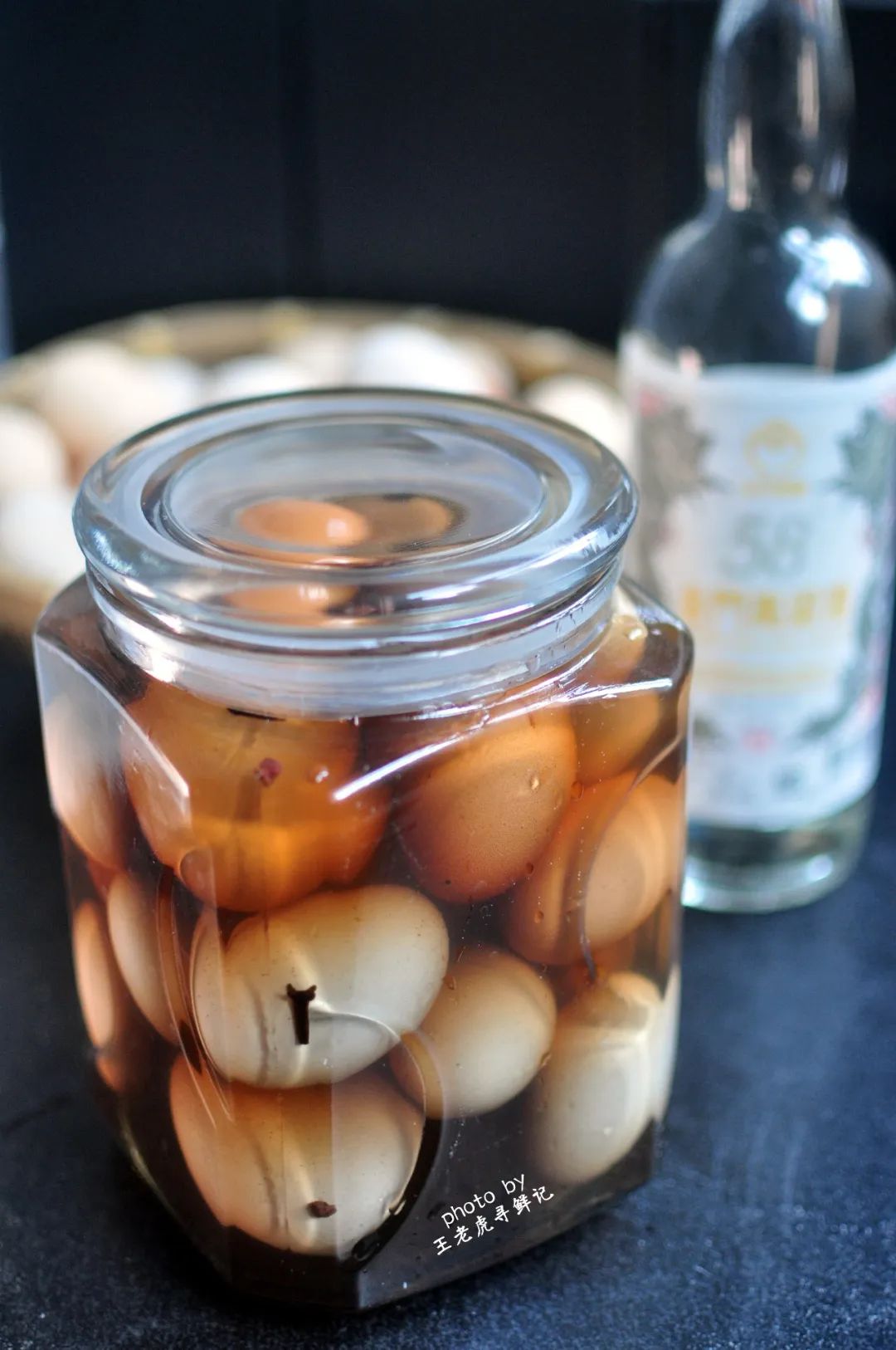 教你腌咸鸡蛋个个出油起沙,教你在家腌咸鸡蛋