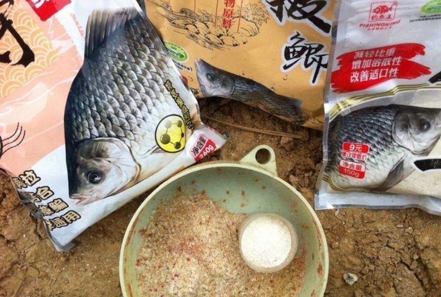 钓鲫鱼不咬钩怎么破解,钓点有鱼不开口