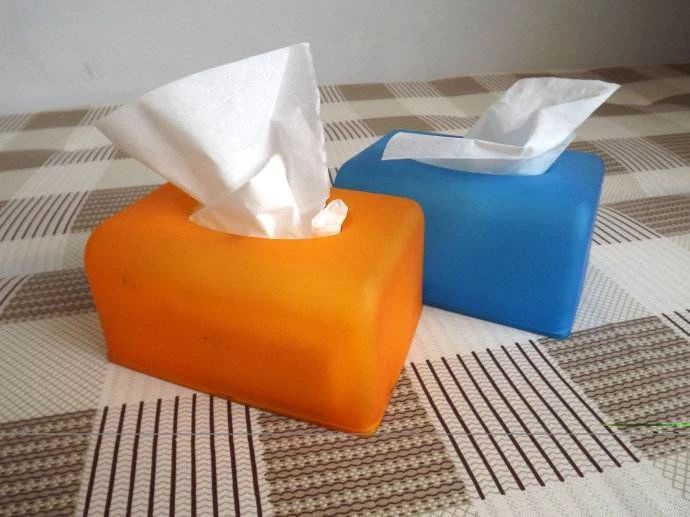 牙齿矫正后隐形保持器佩戴方法,牙齿矫正保持器必须24小时佩戴吗