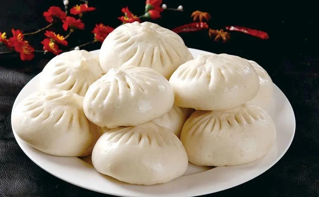 地产“大佬”毛大庆开包子铺，不仅卖包子，还卖咖啡