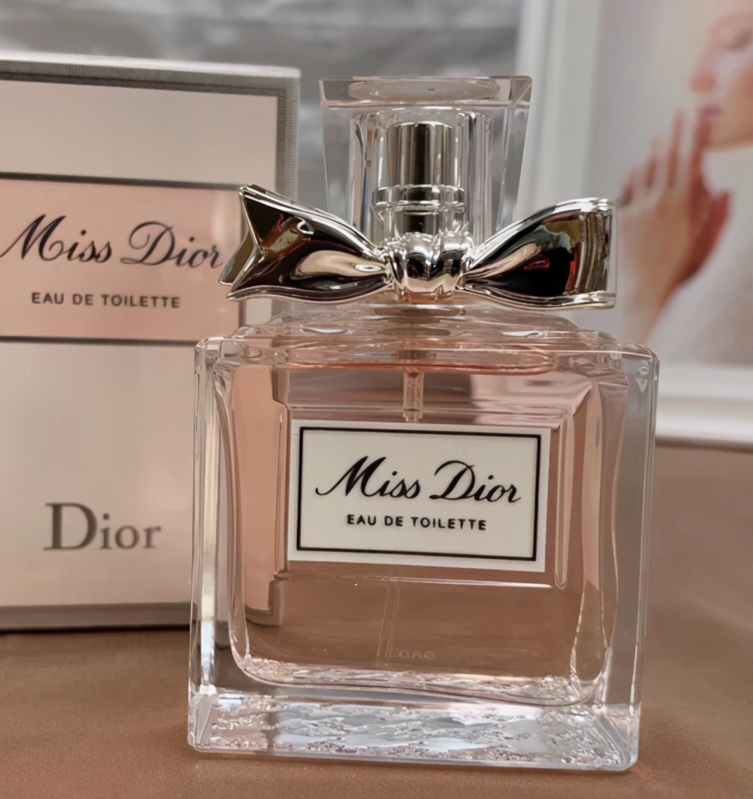 启蒙香，你的第一瓶香水是不是这七款中的一个