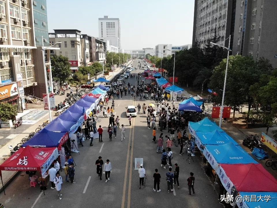 校园百团大战超燃短片,大战一触即发热血高校剪辑