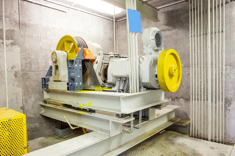 民法典关于电梯噪音扰民的规定,老旧小区加装电梯噪音扰民