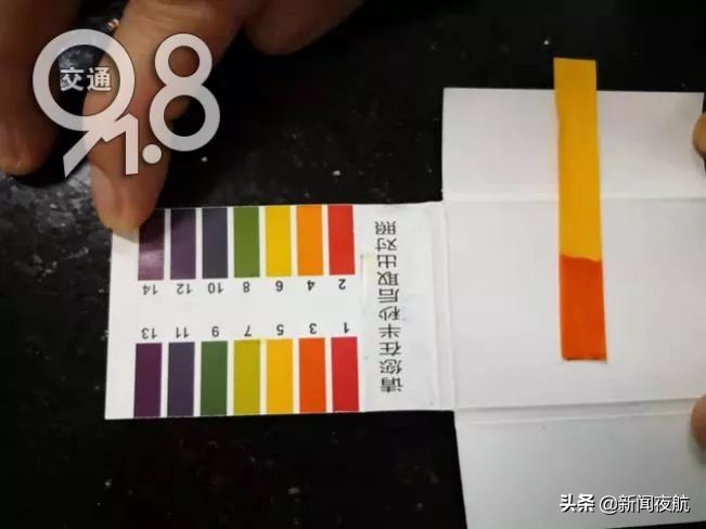 4岁小孩眼睛被腐蚀,小男孩眼睛被硫酸伤