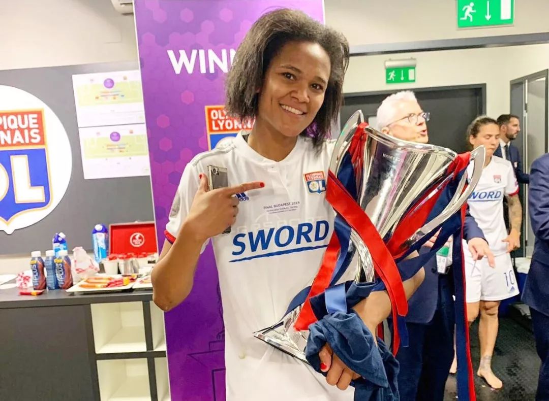 从世界尽头到世界中心，“女版范戴克”你认识吗？