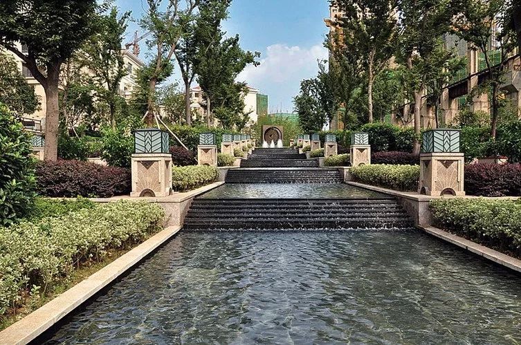 武汉人评价青岛八大关富人区,武汉十大富人区