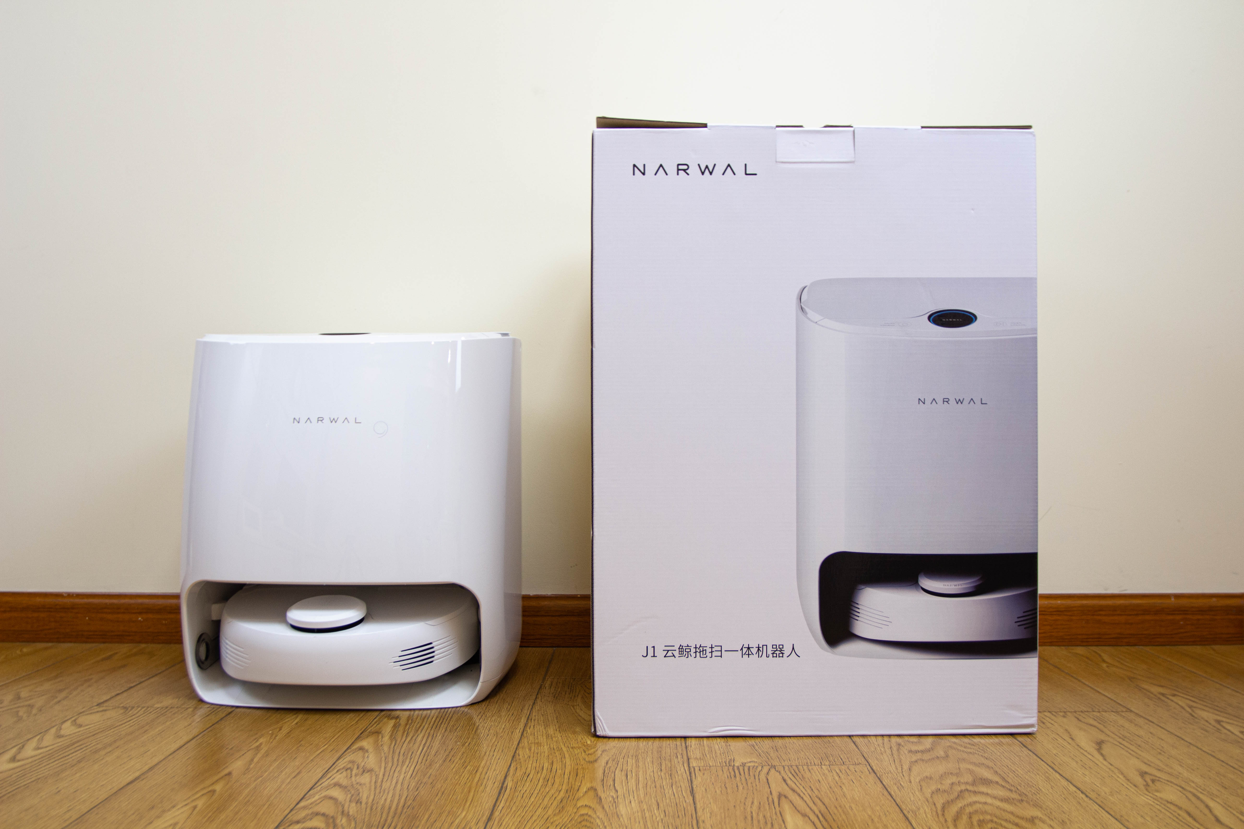 可以自动洗拖布的扫拖机器人，是行业标杆？还是智商收割机？