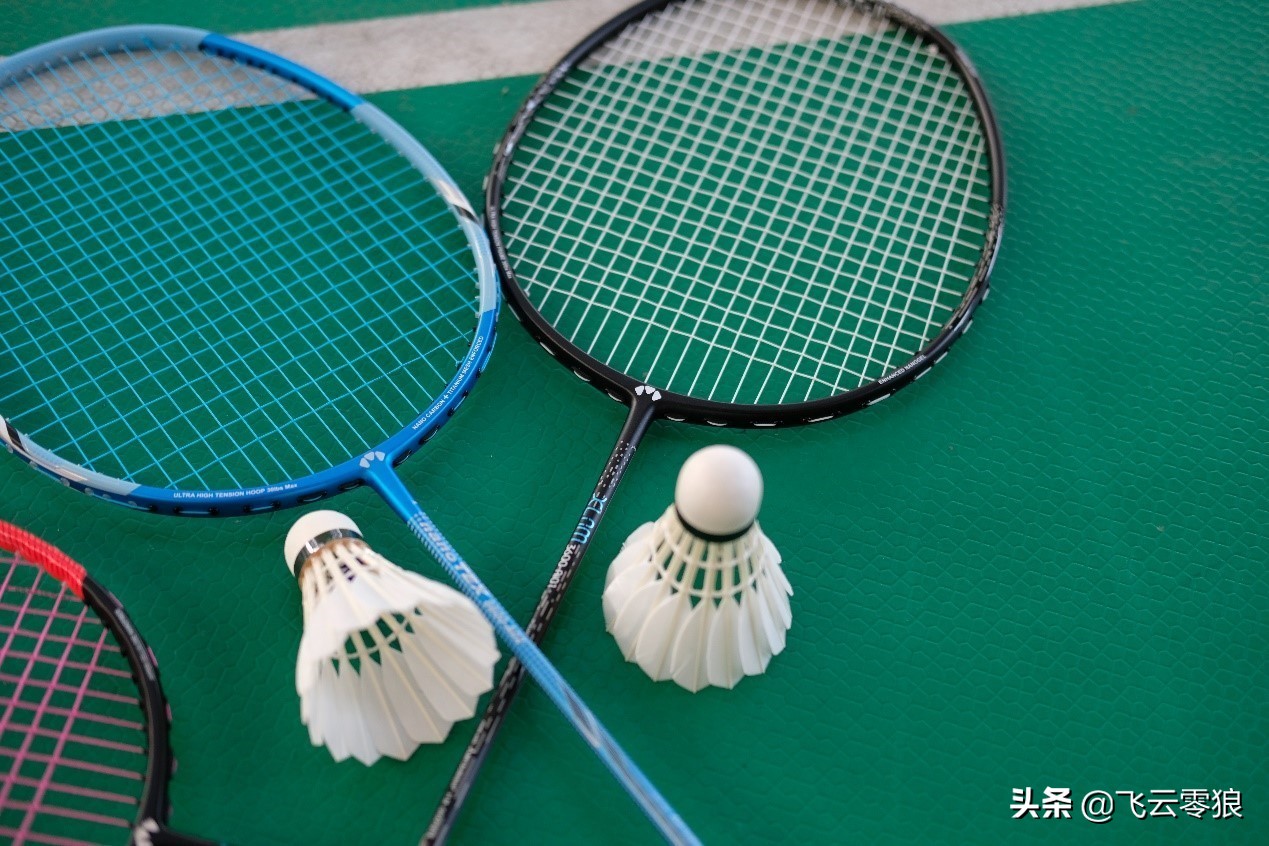 中羽在线评测羽毛球拍,中羽飞云零狼评测