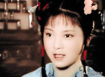 红楼梦贾政说袭人名字谁给起的,贾政训斥宝玉给袭人起名是多少回