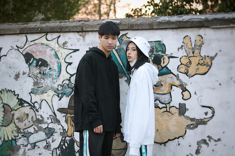 娼墝鐢峰＋甯借～鍗。鍔犵粧鍔犲帤鍐,缇庡浗娼墝champion鍗。