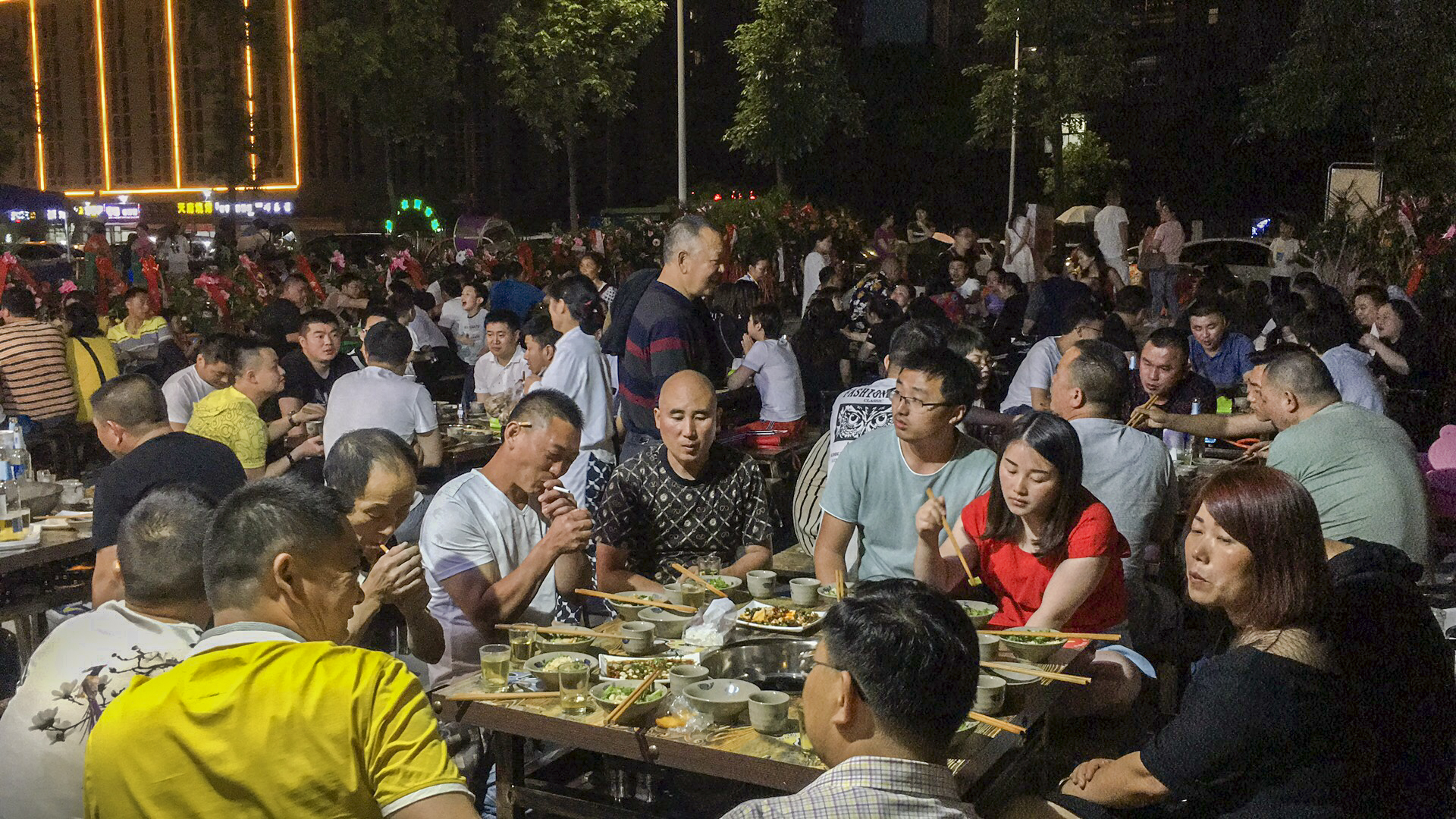 石锅苗苗鱼加盟条件是什么,石锅苗苗鱼加盟赚钱吗