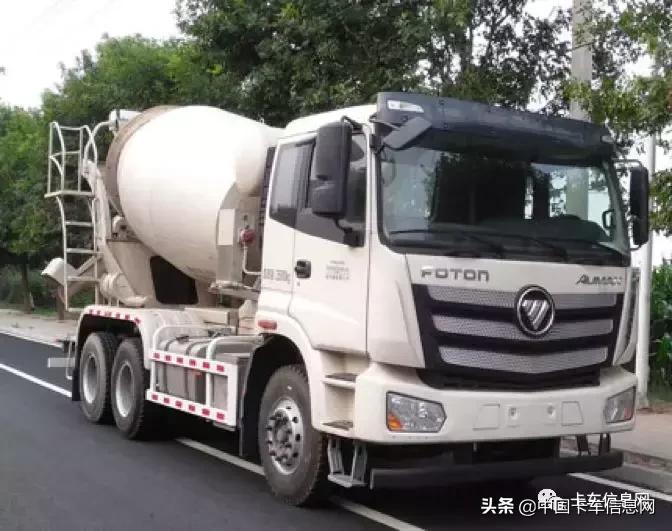 欧曼国五牵引车新车,15年欧曼9.6高栏350马力