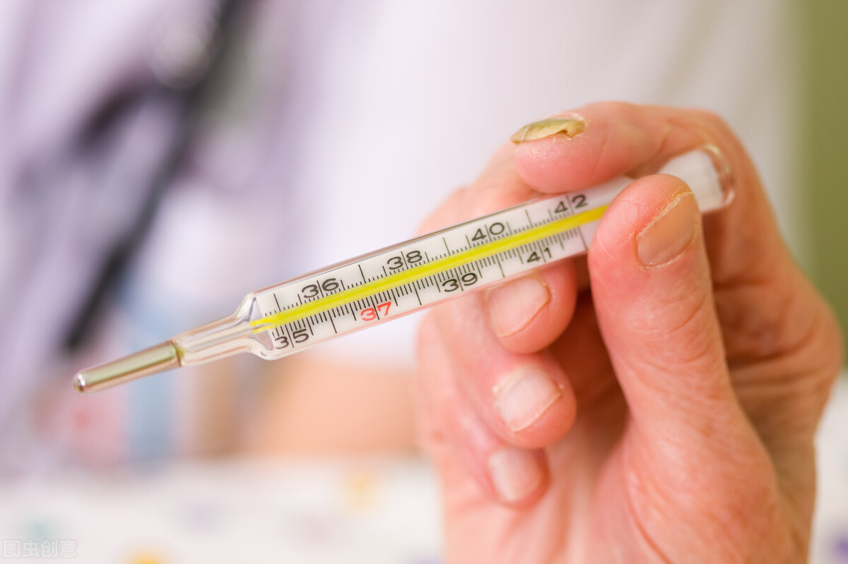 肝癌引起的发烧37.5有危险吗,肝癌病人发热处理