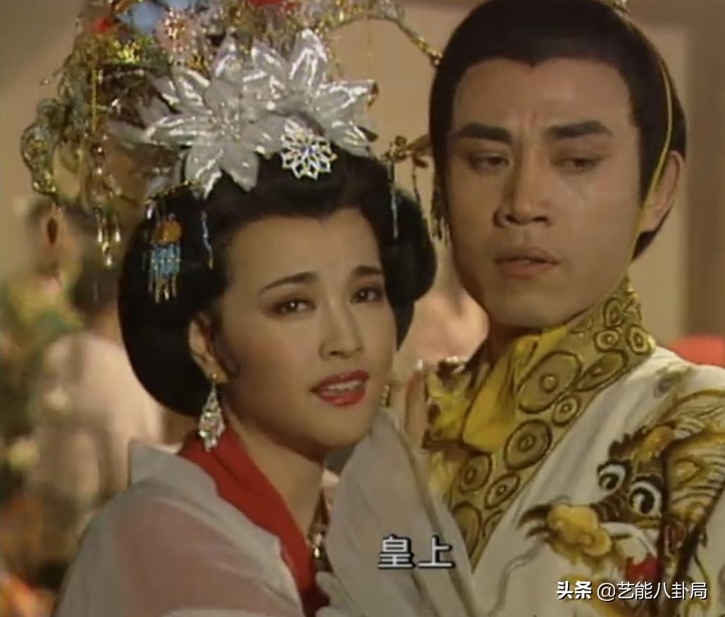 毛戈平眉毛化绿松石妆,毛戈平式化妆