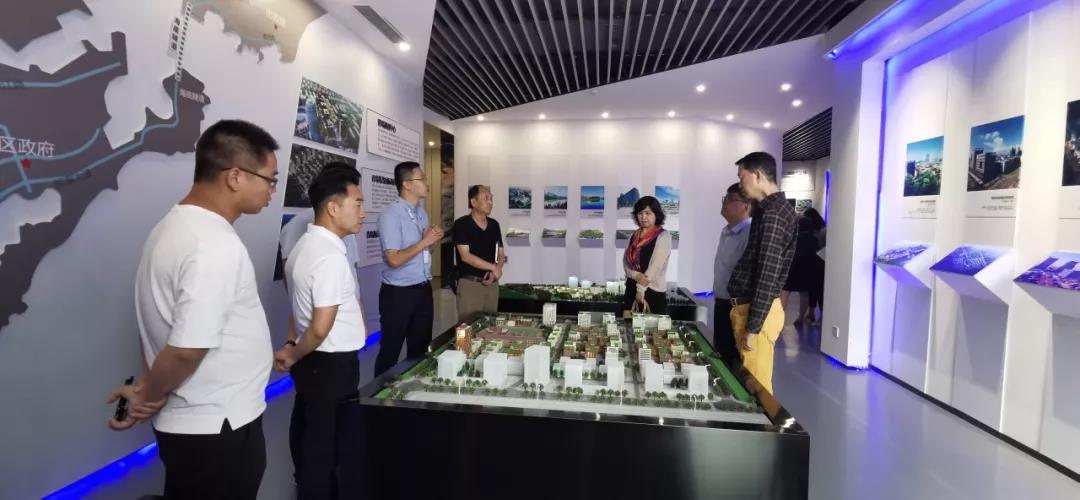 终成周报|淄博产业园领导一行莅临终成国际参观考察