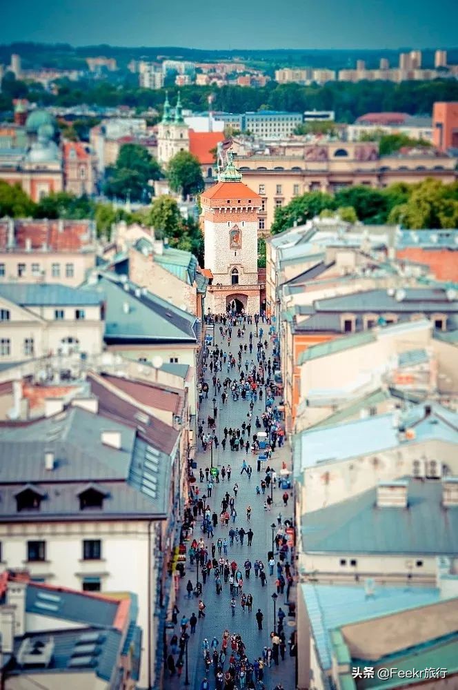 欧洲治安最好的国家,人均200+住8.8分五星酒店,还上了国内综艺