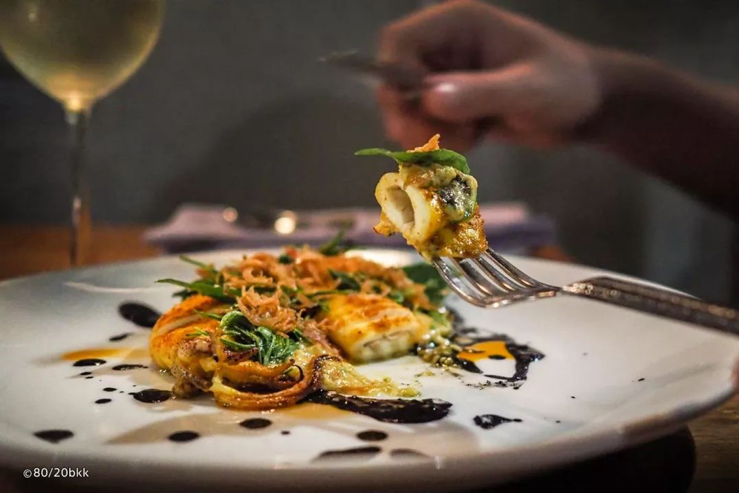 曼谷河边住宿,曼谷富人区住宿攻略