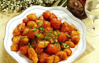 吃在驼梁，体验舌尖上的味道/郝贵云