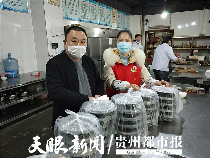 你帮我帮大家帮,帮出邻里真感情!遵义汇川社区“帮帮团”,为民服务受好评