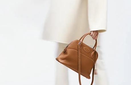 香奈儿cf包包值得购买吗,香奈儿cf羊皮还是荔枝皮保值