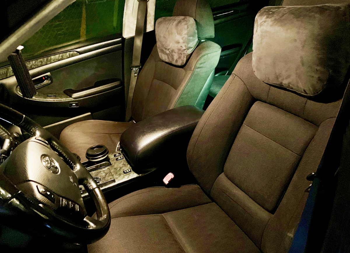 全黑内饰都有哪些,全黑的内饰