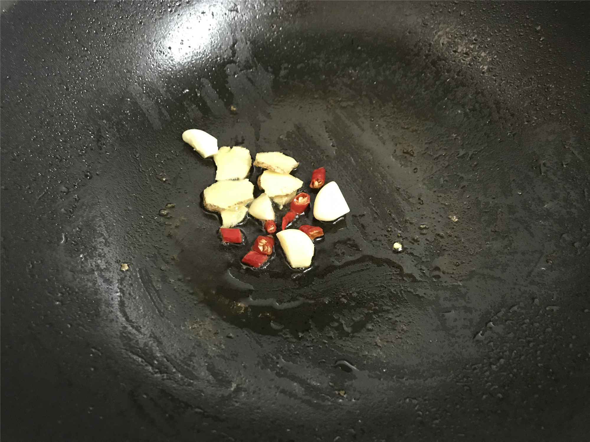 肉多刺少的鱼便宜点,好吃又常见刺又少还不贵的四种鱼